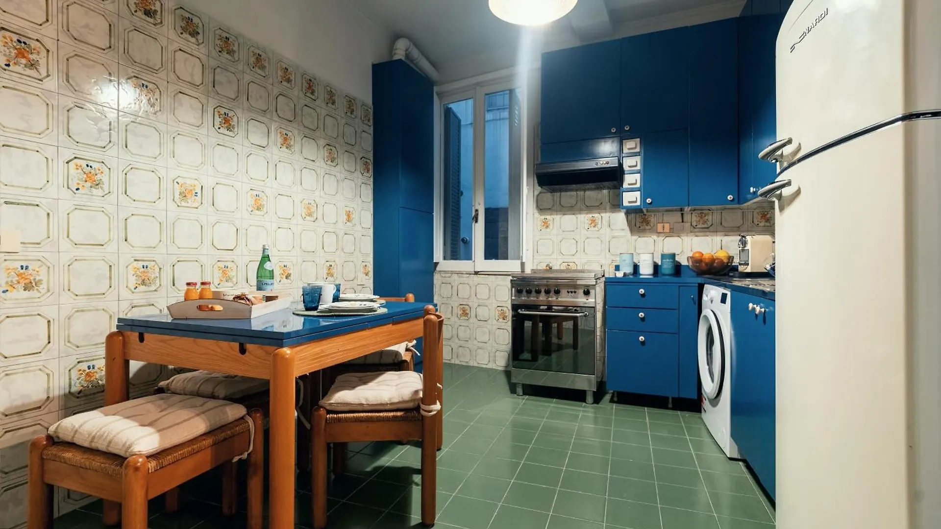 Celeste Suite Reginella Rome 0*,